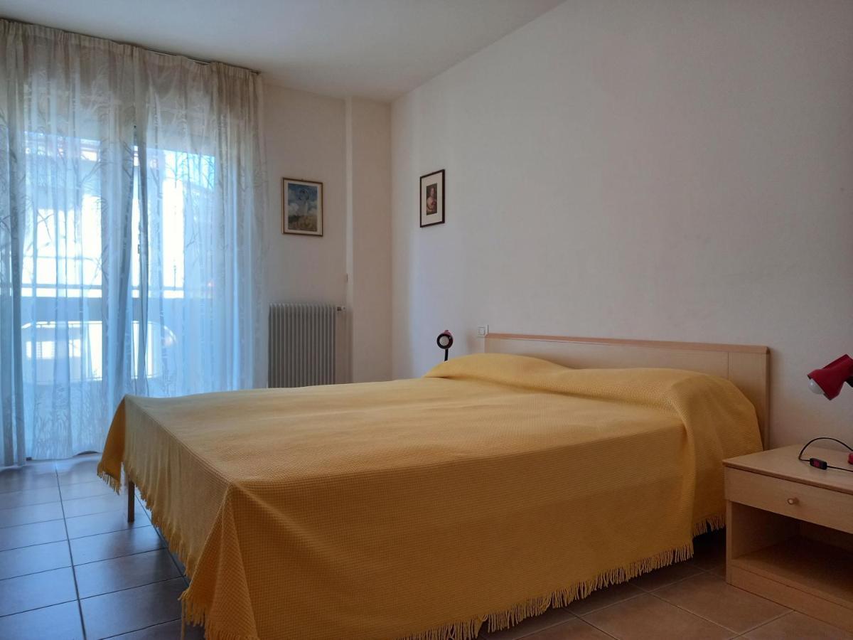 Residence Mirage Градо Екстериор снимка