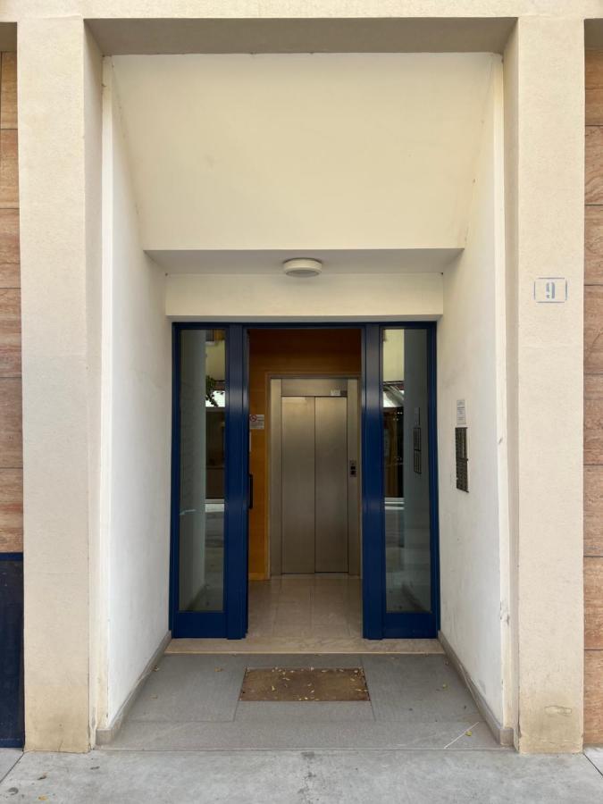 Residence Mirage Градо Екстериор снимка