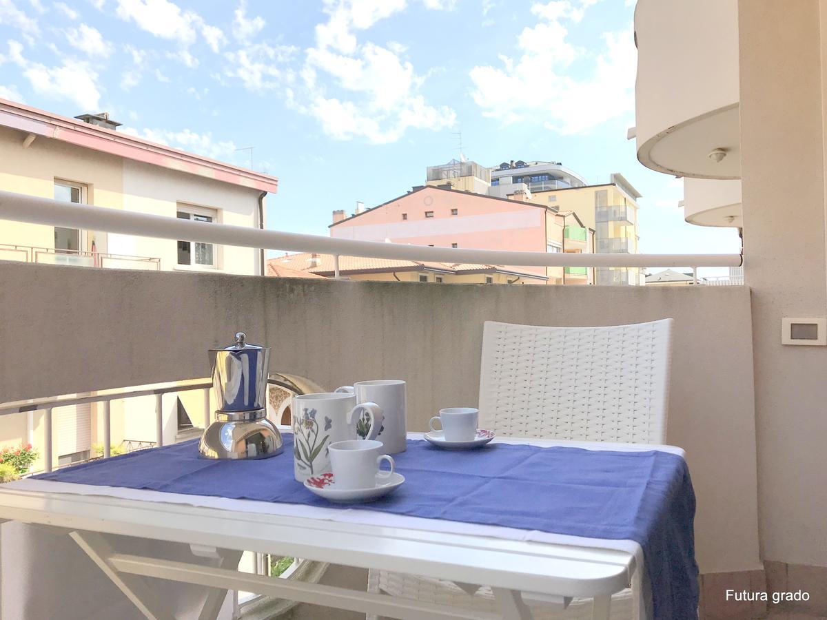 Residence Mirage Градо Екстериор снимка