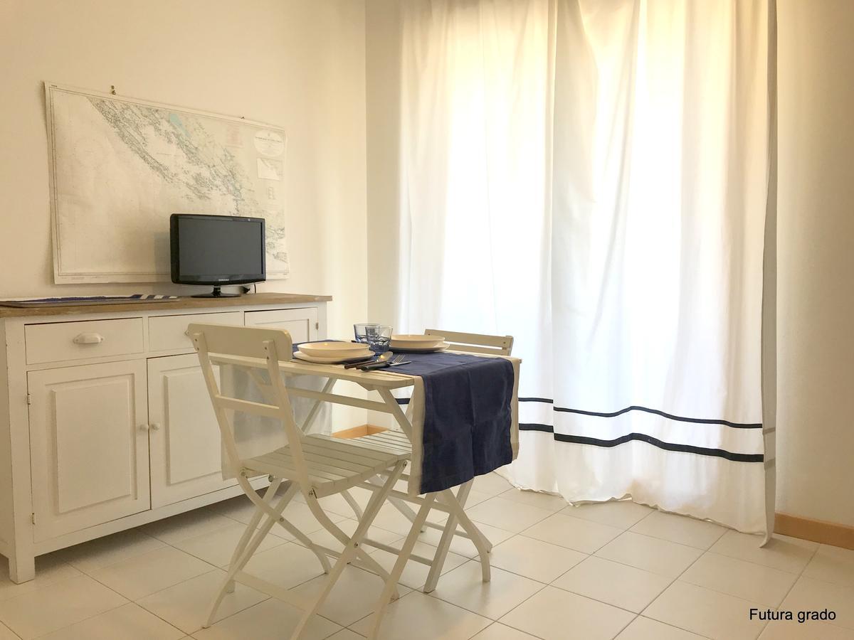 Residence Mirage Градо Екстериор снимка